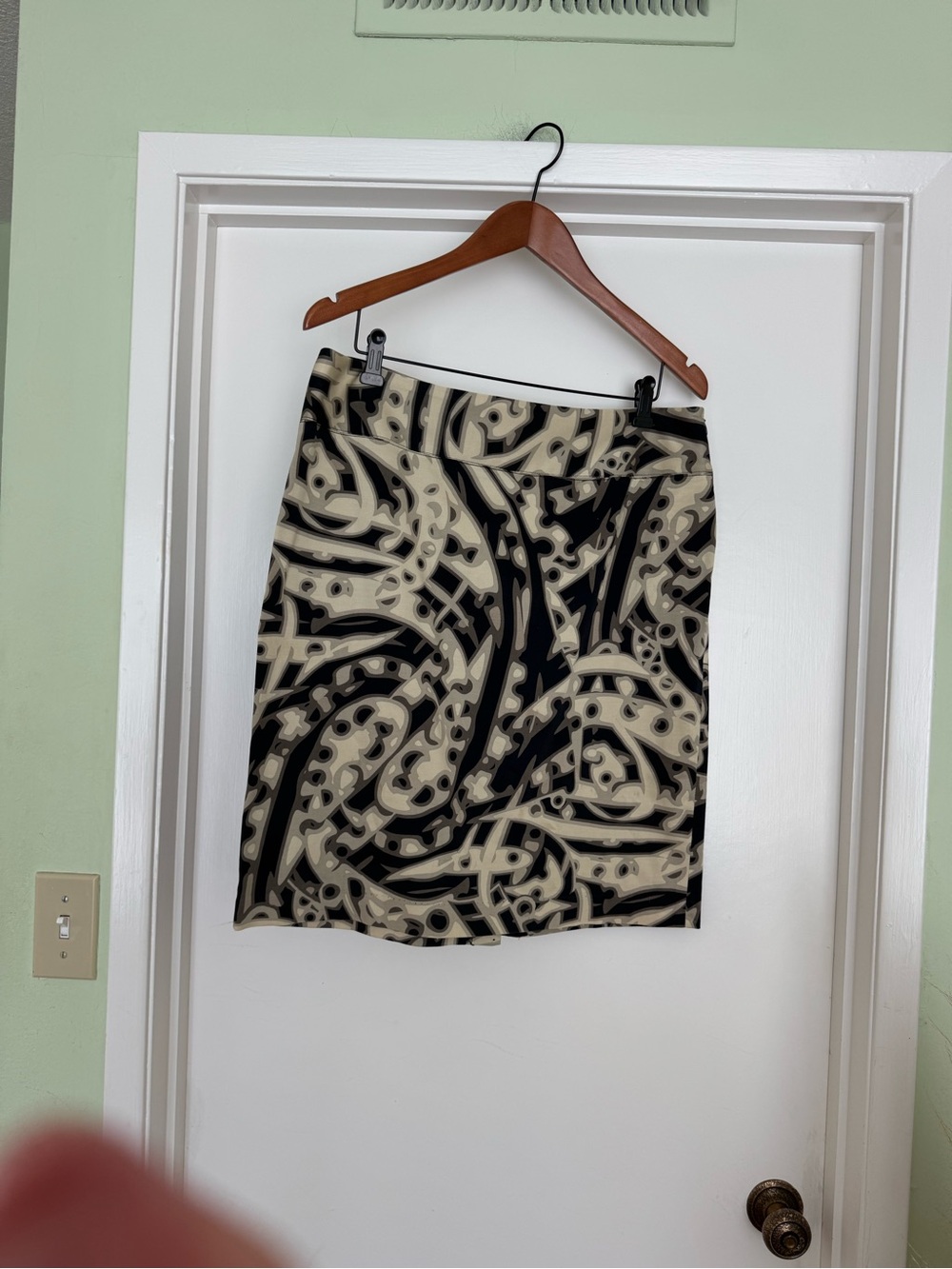 Alfani Black and Cream Patterned Pencil Skirt